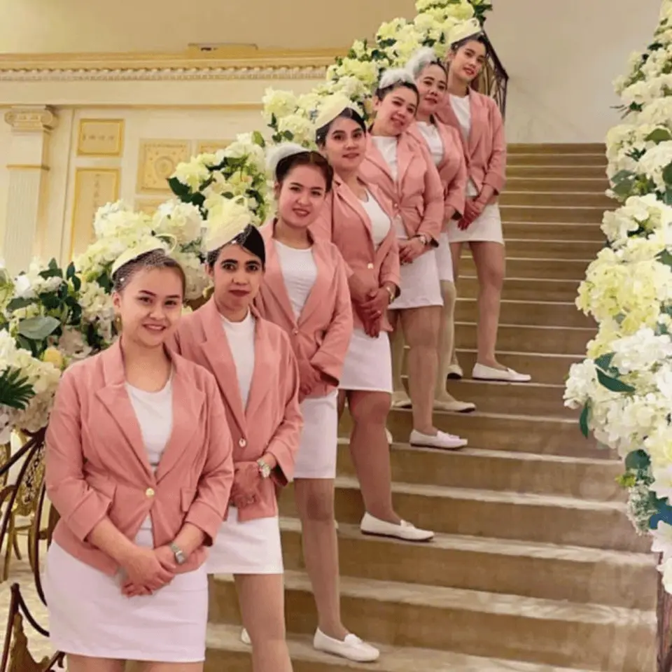 صبابات في حفل زواج